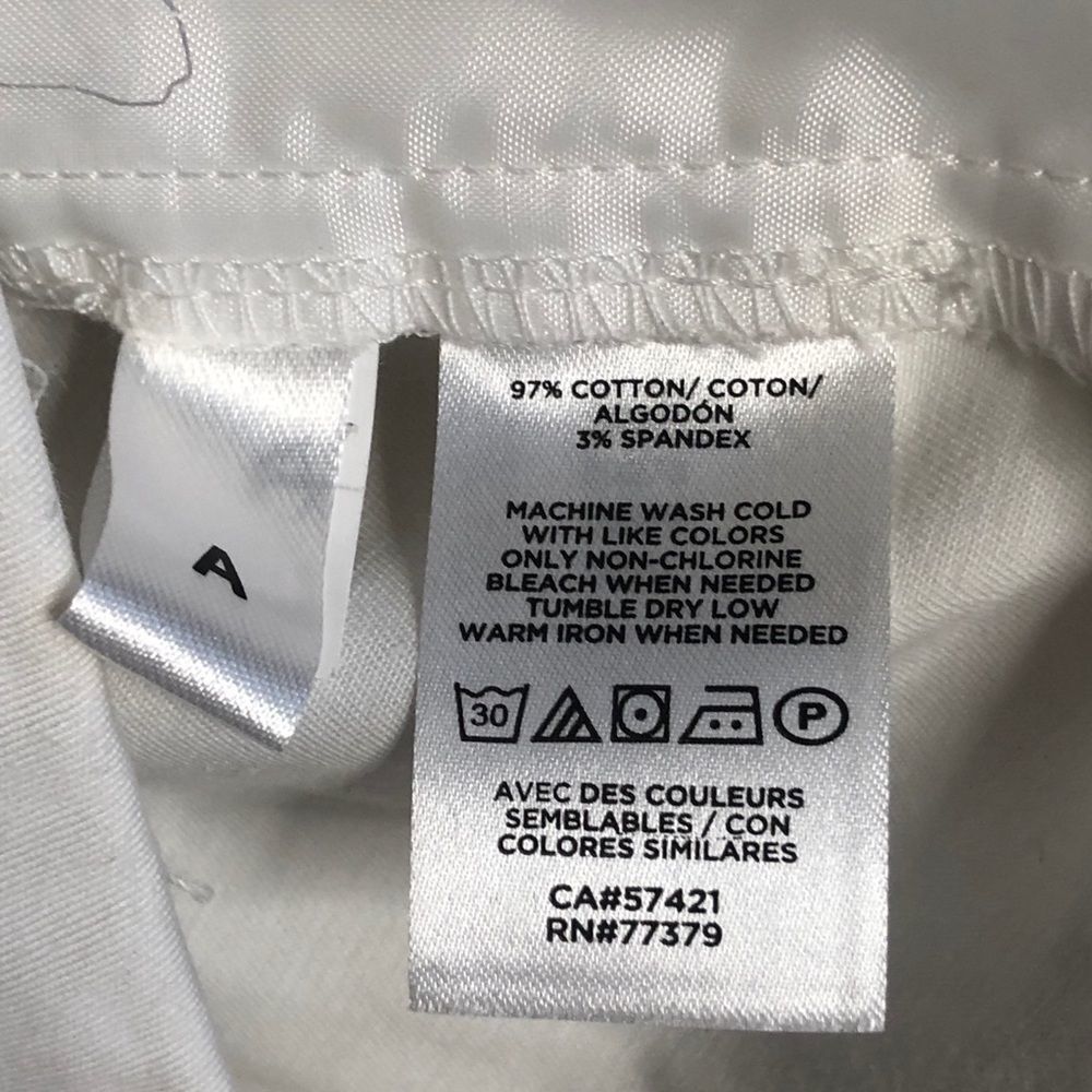 Ann Taylor Factory White Midrise Shorts, Size 4 - Picture 6 of 6
